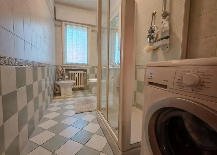 Laurita 15min To Venice- Free Parking شقة